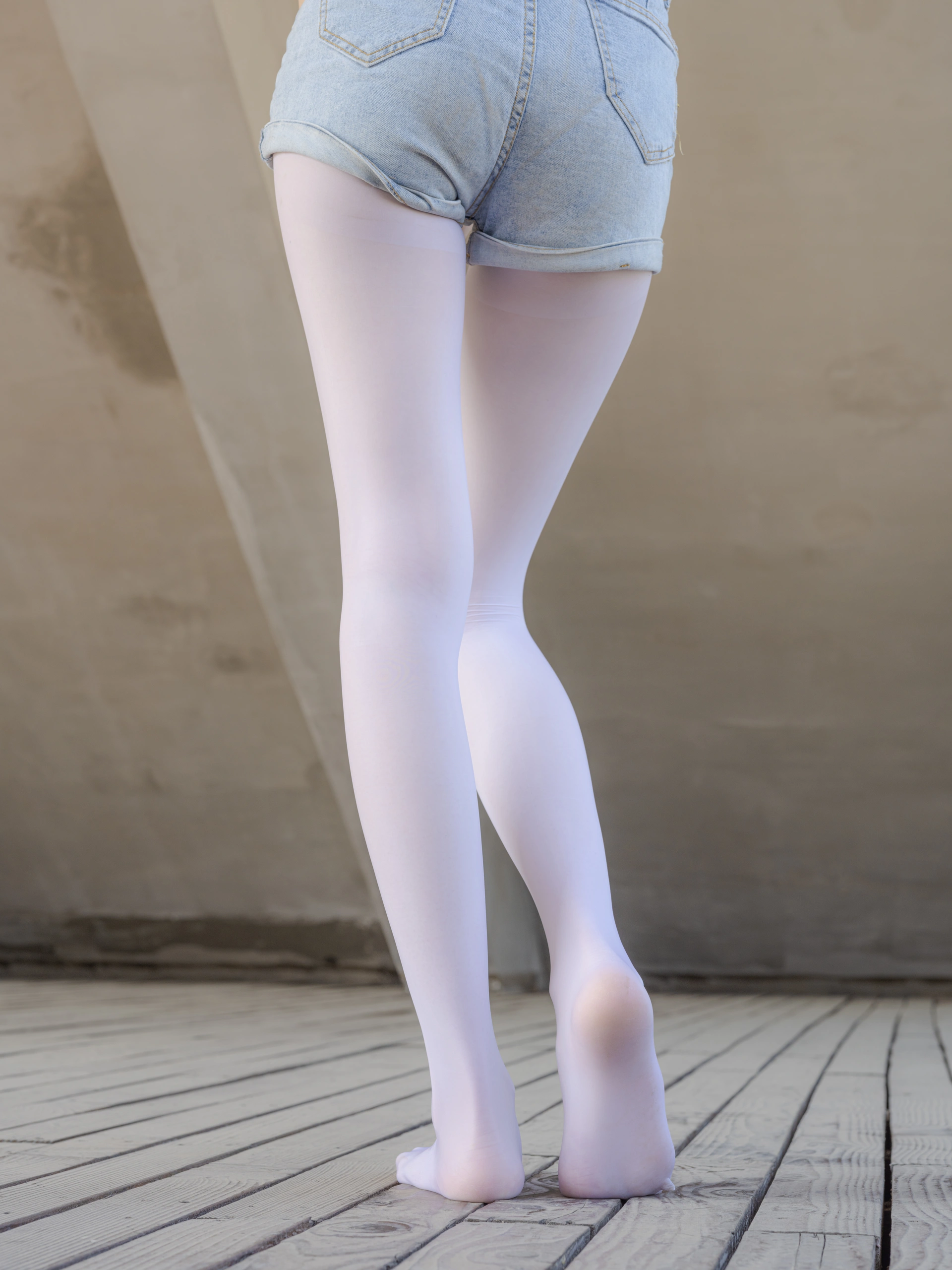 森萝财团写真 – 媛媛 试拍 15D超薄白丝插图7
